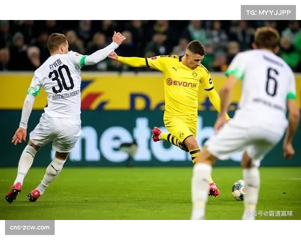 施洛特贝克和聚勒无缘出战奥格斯堡，多特蒙德迎来埃姆雷·詹回归